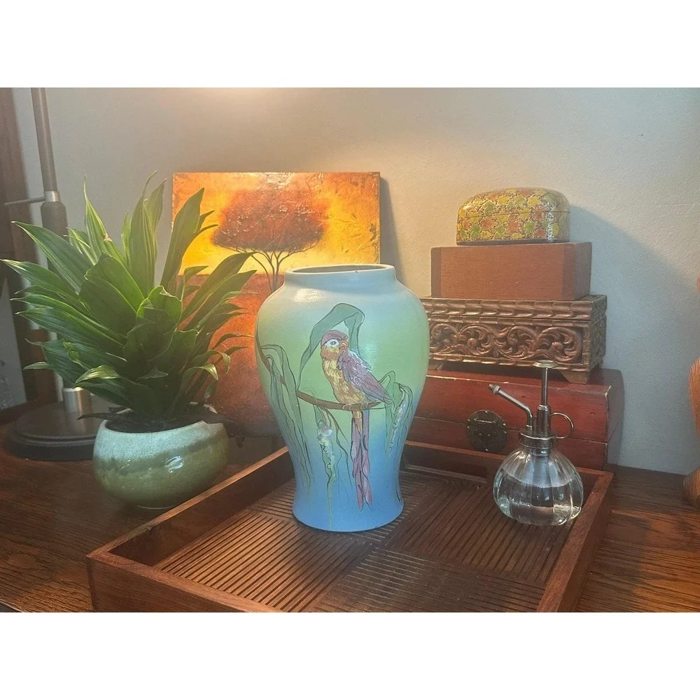 Rick Wisecarver Handcrafted Tropical Bird Ceramic Vase 1982 Green Blue 10in